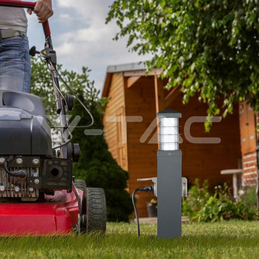 Enchufe jardín 2 tomas corriente y lámpara E27 IP44 - 11