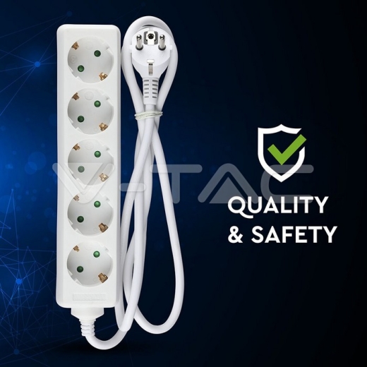 Enchufe 5 tomas con cable 1.5m - 5
