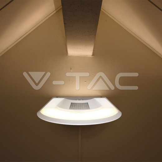 10W LED PIR Sensor Lamp SAMSUNG Chip 3IN1 IP54 White Body - 9