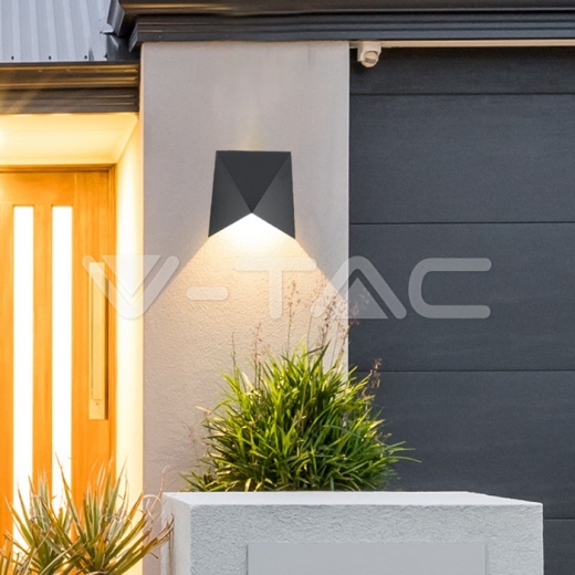 5W LED Wall Light Black Body IP65 4000K - 8