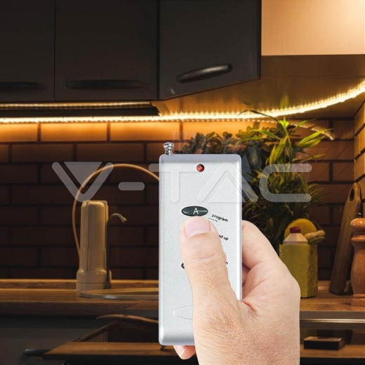 Radio Controlador con mando a distancia de 4 botonés - 9