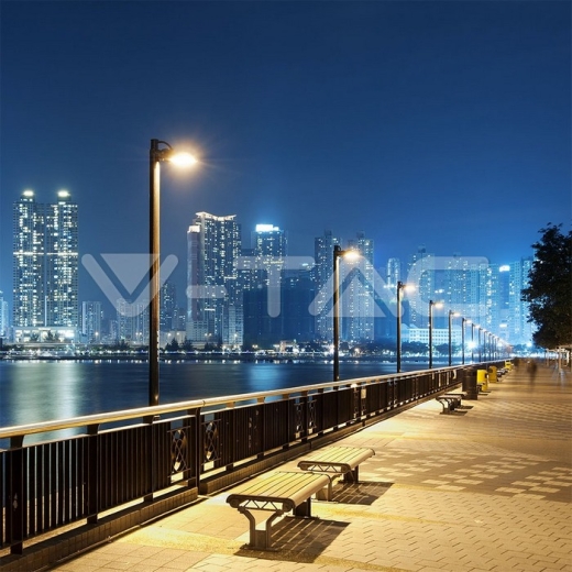 Farola LED Solar 15W cuerpo negro 6000K - 16