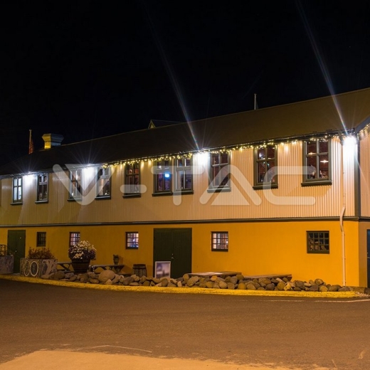 150W LED Floodlight SMD SAMSUNG Chip Slim White Body 6400K 120 lm/Watt - 15