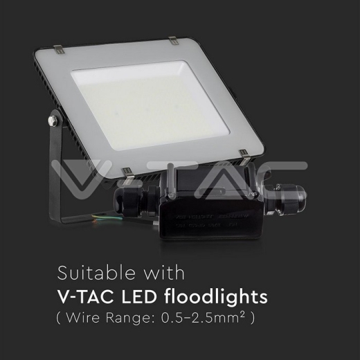 Caja estanca con bloque de terminales - 6